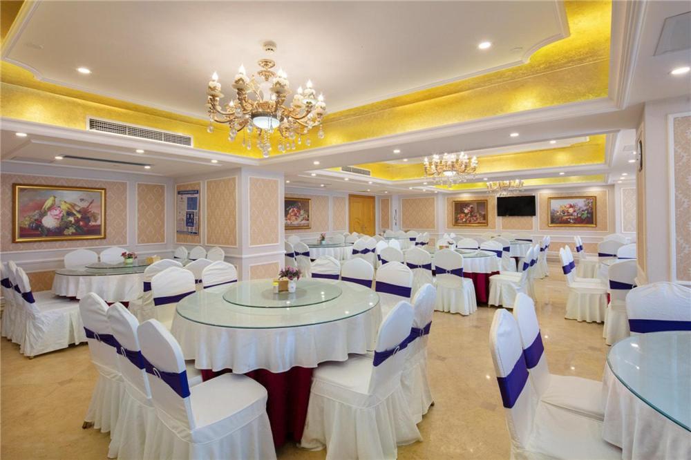 Vienna Hotel Zhengzhou Zhongyuan Futa ภายนอก รูปภาพ